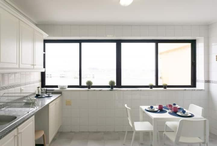 Ferienwohnung 8Rooftop - T2 Com Terraco E Vista Para As Salinas! Aveiro Exterior foto
